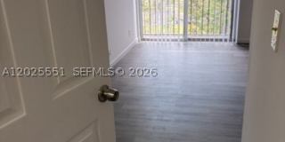 8540 N Sherman Cir Gallery 5