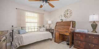 2036 SE Avon Park Drive Gallery 26