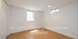 425 S 40th St Gallery 17