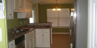 2057 Lake Forest Drive Gallery 3