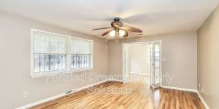 2204 Celeste Ct Gallery 2