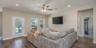 5179 Rabbit Run Gallery 1