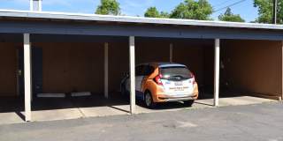 2011 Bell Avenue Unit B Gallery 9
