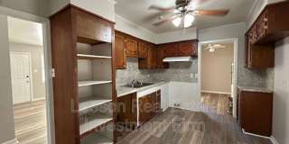 1102 Cloverdale Dr. Gallery 1