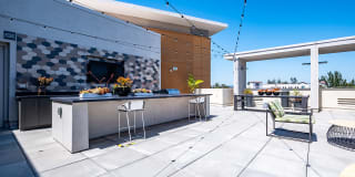6tenEast 6tenEast Gallery 33