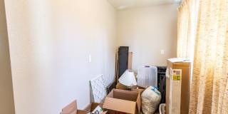 6 Bedroom 3.5 Bathroom Tri-Level Home In Tempe close to ASU Gallery 40