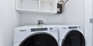 2135 N Lakewood Avenue Gallery 30