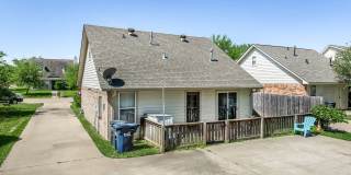 SUBLEASE AVAILABLE IMMEDIATELY THROUGH JULY 2026!  Charming 3 Bed, 2 Bath in Central Location! Gallery 15