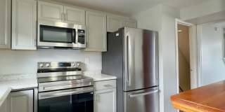 Charming 3BD/1.5BA Townhome in Rosedale, MD! Gallery 9