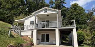 1860 Crescent Drive Gallery 1