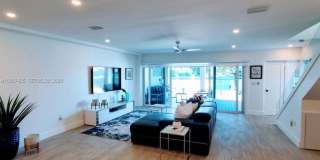 Beautiful waterfront townhouse in the heart of Miami Gallery 11