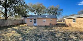 Two Bedroom Home with Detached Garage Gallery 18