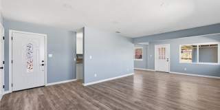 937 E Elizabeth Gallery 14