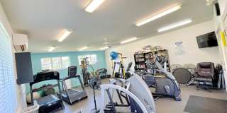 Beach Style 2 bed/2bath Luxury Condo - Finely Furnished - Steps from the Beach - Resort Amenities - Gallery 34