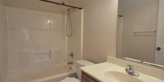 Gorgeous Corner lot Home for Rent! Gallery 16