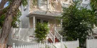 2 Bedroom 1 Bathroom Golf Club Townhouse April 1- November 30 Gallery 1