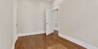 585 Jones Avenue Gallery 18