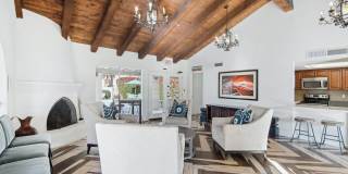 The Viridian Gallery 12