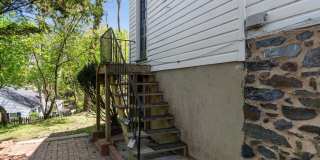 2305 PICKWICK Road Gallery 15
