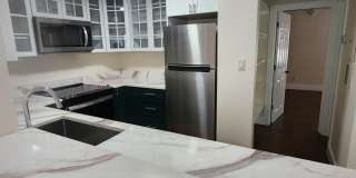 565 Golden Gate Point Unit 1,  Sarasota, FL 34236 Gallery 10