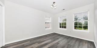 4960 CLARENDON Terrace Gallery 30