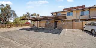 Fully Remodeled South Tempe 3BR Townhome w/ Private Yard, W/D & Parking Gallery 21
