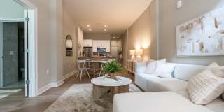 Eight West Third Apartments Gallery 12