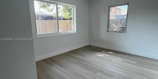 2041 NW 2nd St Gallery 9