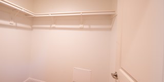 1452 S Bedford St Gallery 10