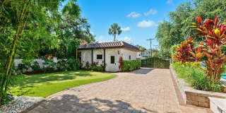 4555 W SWANN AVENUE Gallery 68
