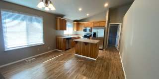 Great NE Bend Home Gallery 12