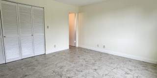 1800 N Andrews Avenue Gallery 12