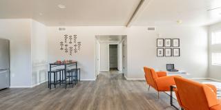 3139 E. Bellevue St. Gallery 8