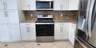 5085 SW 155th Ave Gallery 10