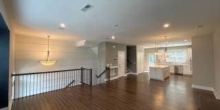 Incredible Townhome in Near Uptown with Move-In Special! Gallery 7