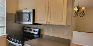 100 Towne House Village Gallery 9