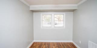 2819 26th Street Gallery 24