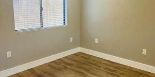 2807 Buckingham Rd unit: 1/2 Gallery 6