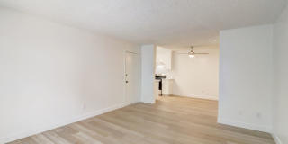 Valle at Canyon Gallery 7