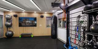 Union on 6th Gallery 14