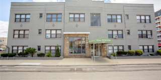 302 E Broadway Gallery 1