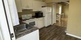 4060 Ridge Road Gallery 1