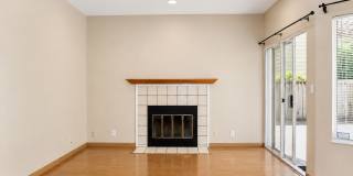 Amazing Spacious Home in Fremont w/Bonus Loft - Ardenwood! Gallery 6