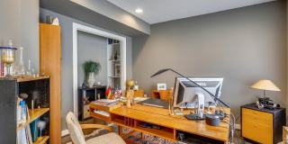 GREAT LOCATION!! Stunning 3BD/3.5BA luxury 4-level townhouse! Gallery 62