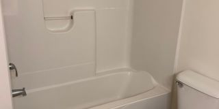 One bed, one bath upper with attached garage Gallery 6