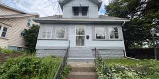 Move-In Ready 3-Bedroom Home with Large Yard and Great Everyday Features Gallery 1