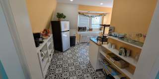 509 E 4th St Street Gallery 3