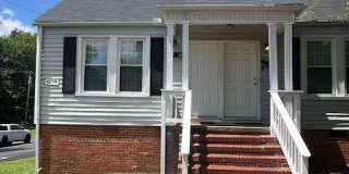 1218-A Chesterfield Ave Gallery 1