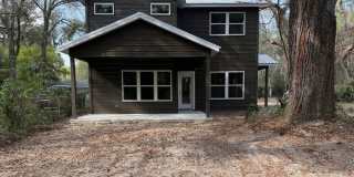 Stunning Brand-New 4BR / 4.5BA Home in Prime Gainesville Location Gallery 1