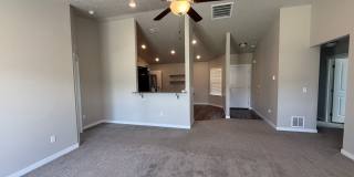 Beautiful 3 Bedroom, 2 Bath Home Near Lake Lowell Gallery 6